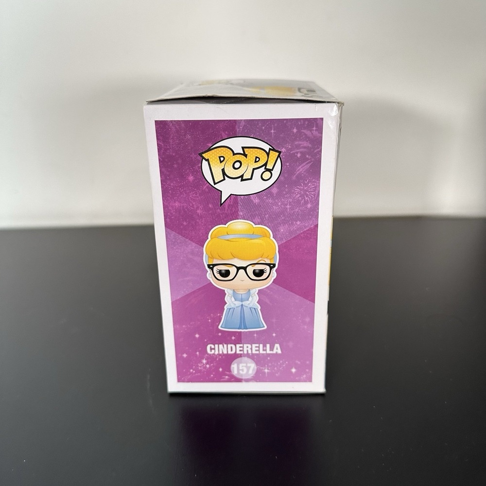 Funko Pop Disney Cinderella 157 Glasses Hot Topic Exclusive Vinyl Figure Vaulted - Picture 4 of 6